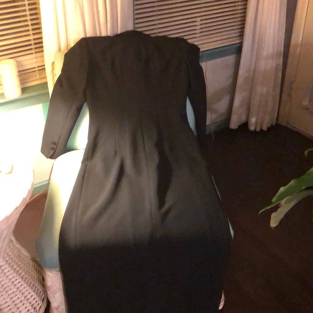 Dress - Picture 5 of 6
